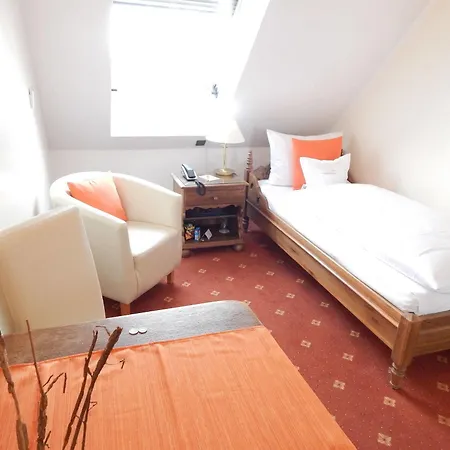 Airport Fashion Hotel 3*