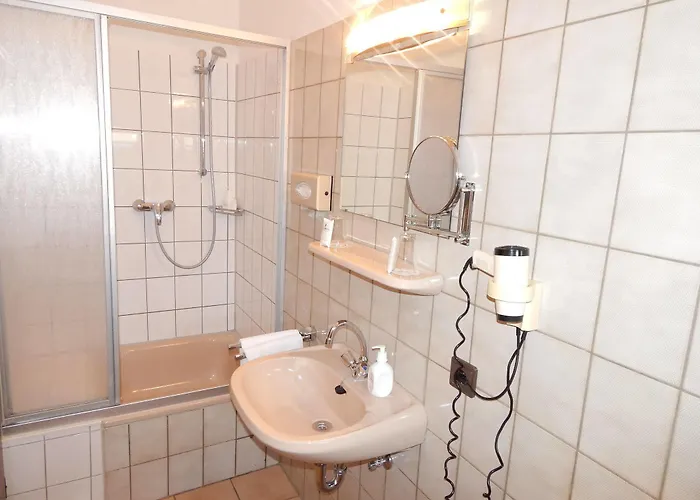 Airport Fashion 3* Düsseldorf