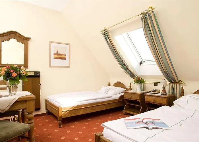 Hotell Airport Fashion 3*