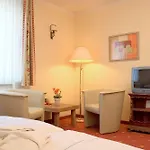 Airport Fashion Hotel