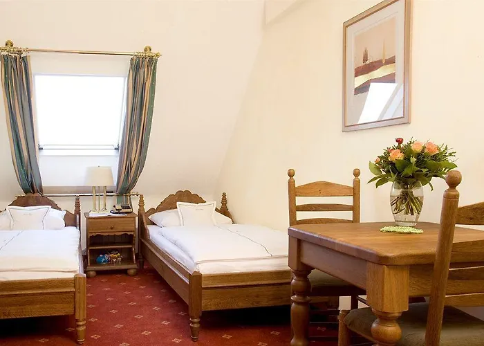 Airport Fashion Otel Düsseldorf